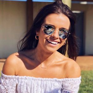 Meet your Posher, Emma